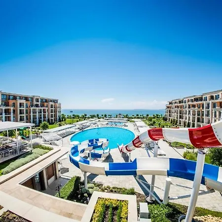 Premier Resort 4*
